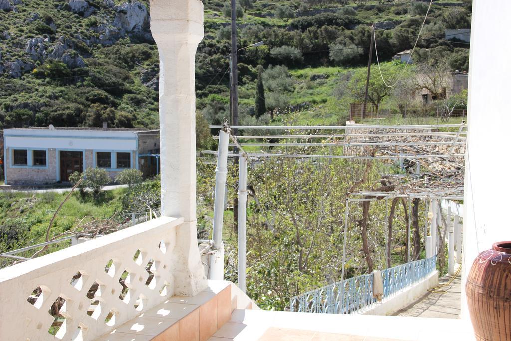 La Villa Di Zazopetra Menetaí Exterior photo